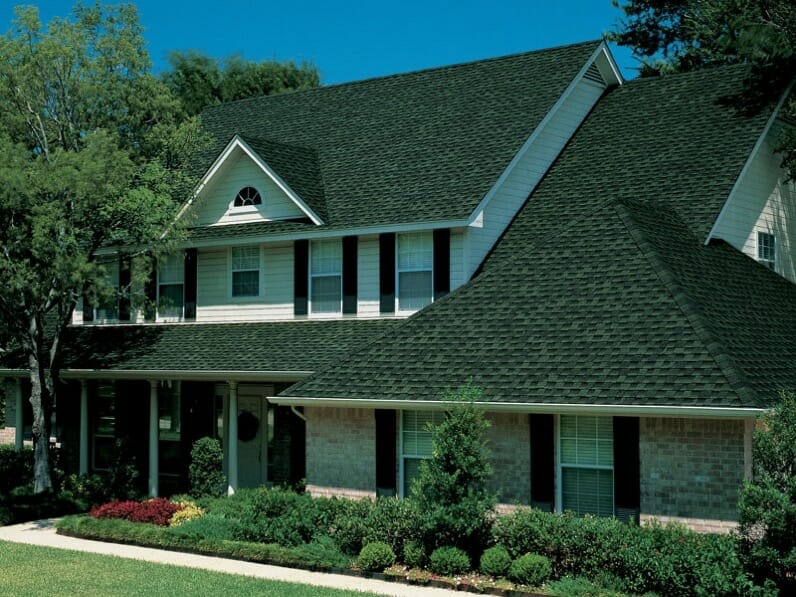 Florida home with Timberline HDZ Hunter Green roof