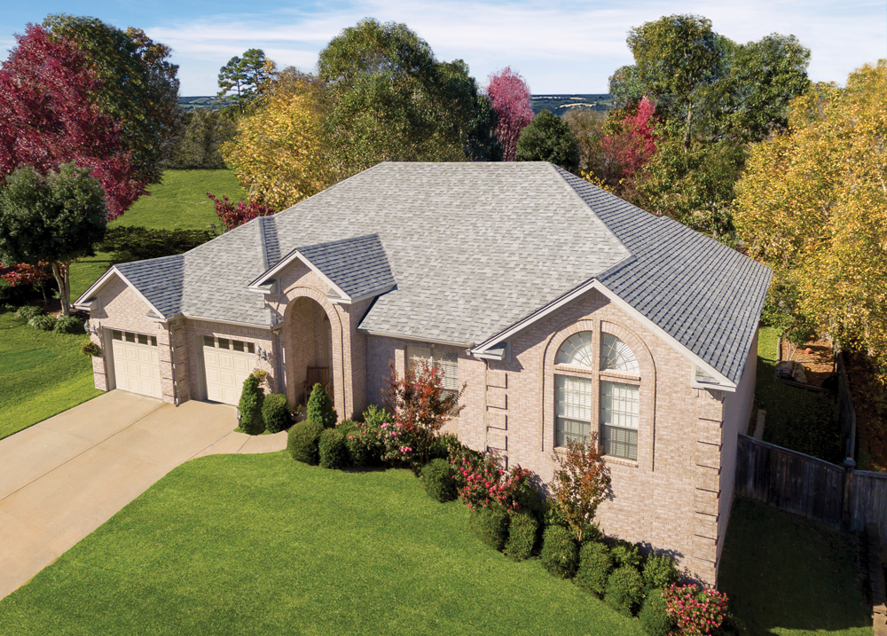 Florida home with Vista AR Silverwood roof